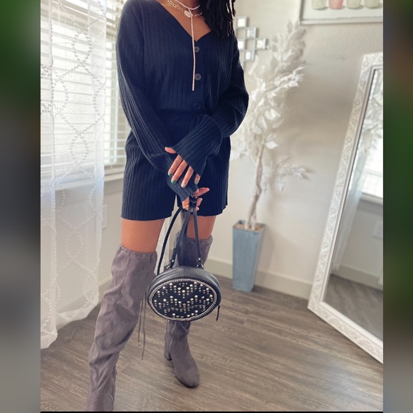 Two Piece Black Ribbed Long Sleeve Shorts Set - Picture 1 of 6